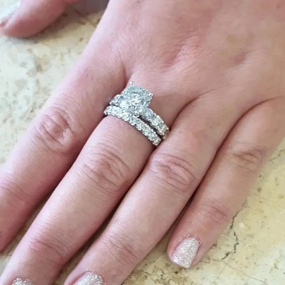 Bague Eternity Full Round CZ Diamonds Glitter Ring Set for Women, UNVN12213 - Picture 4 of 4